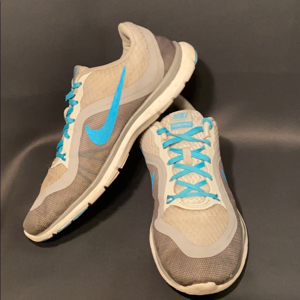 NIKE Flex TR 6 running shoes! Women’s